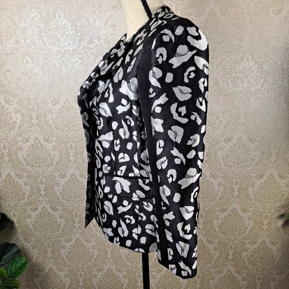 Rachel Zoe Size 10 Cynthia Black and Silver Animal Print Blazer 1 Button - Picture 6 of 13